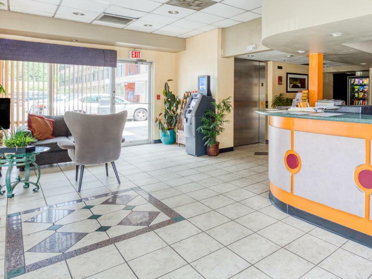 Budgetel Inn & Suites Forest Park Esterno foto